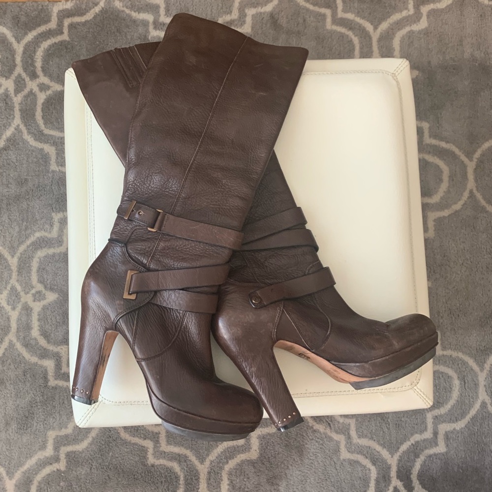 BCBGMaxAzria Brown Leather Heeled Boots